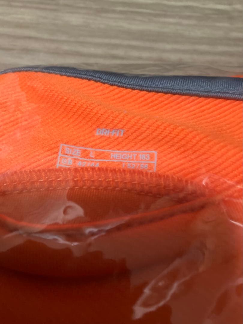 NIKE バレンシア　上　US Lサイズ 未開封品