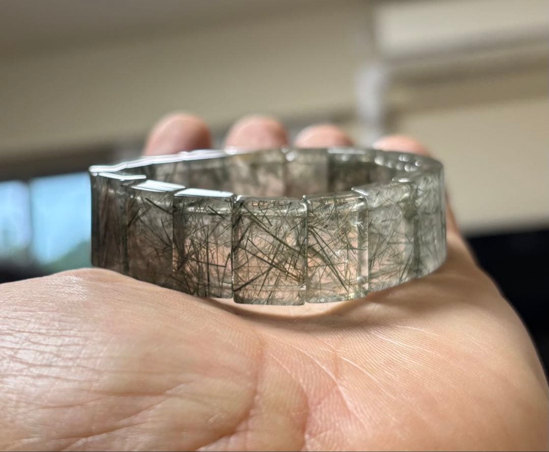 グリーンルチル バングル（鑑別書付）