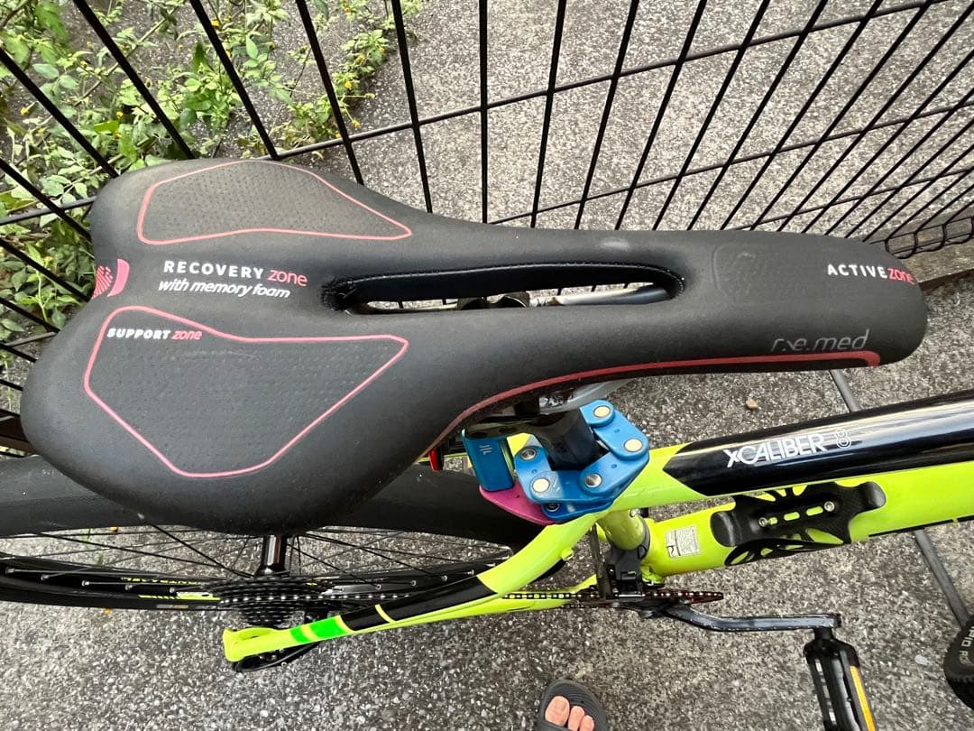 自転車本体 TREK XCALIBER 8 MTB ROCKSHOX