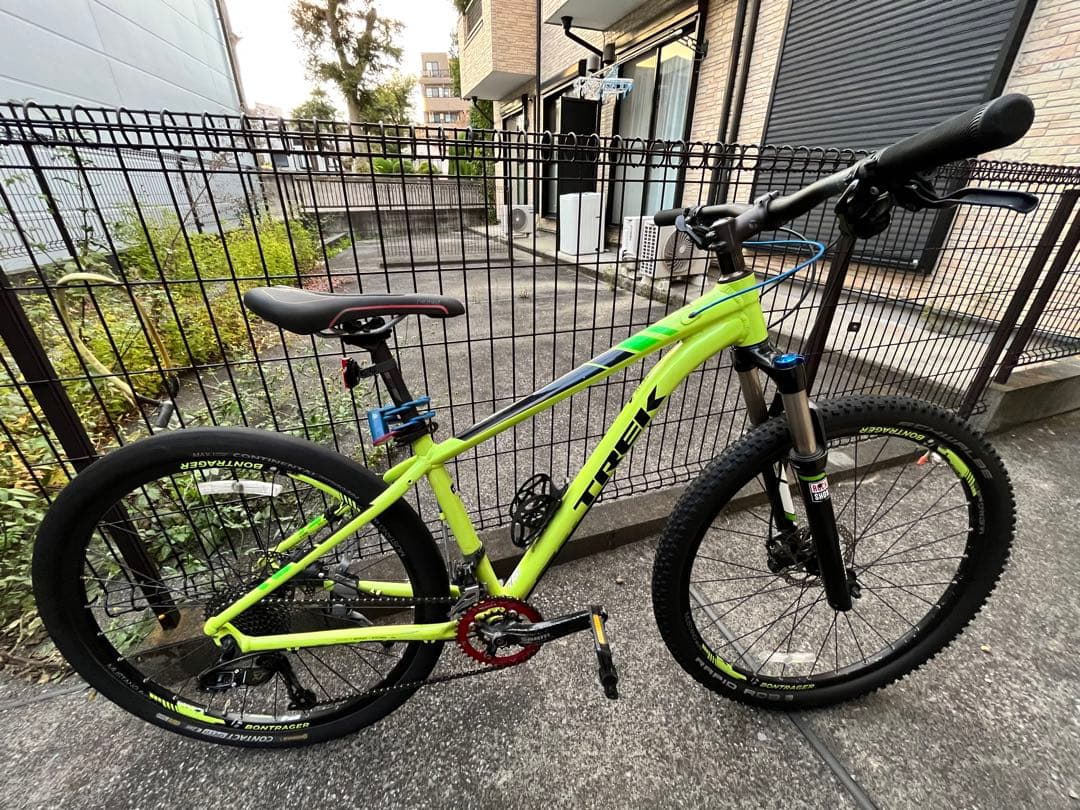 自転車本体 TREK XCALIBER 8 MTB ROCKSHOX