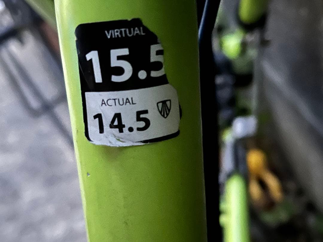 自転車本体 TREK XCALIBER 8 MTB ROCKSHOX