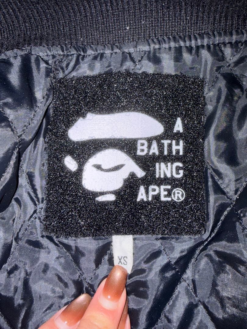 A BATHING APE スタジャン XS ブラック/ホワイト