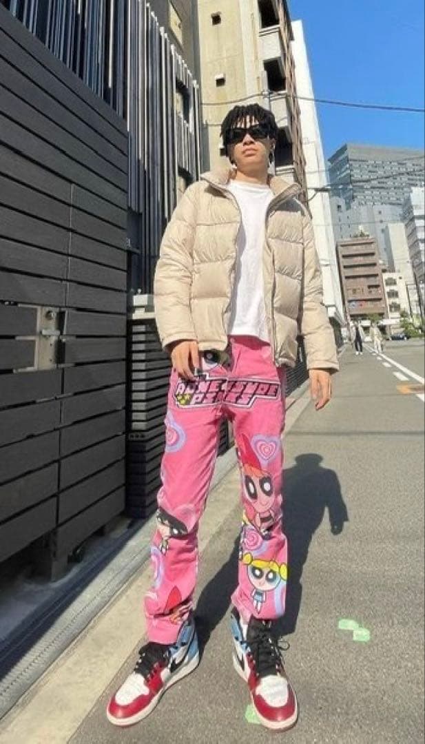 aone4sure パワパフガール フレアデニム ラッパー着用