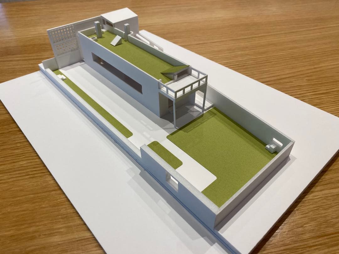 模型 ル・コルビュジエ 母の家 小さな家 1/100 - メルカリ