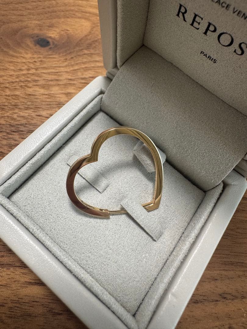 レポシ　ハート　ピアス