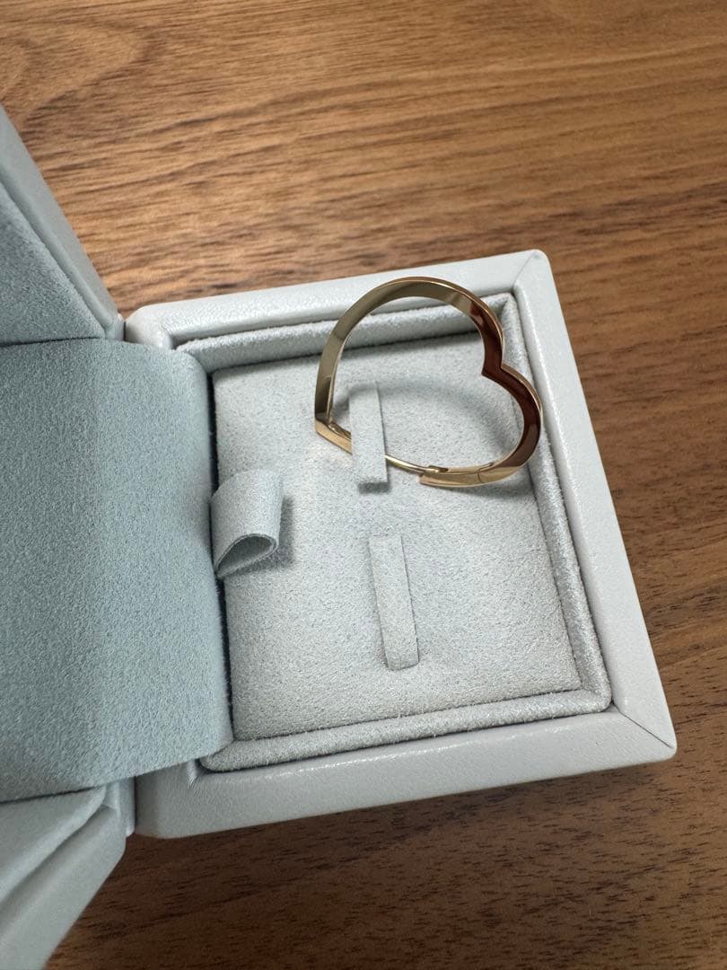 レポシ　ハート　ピアス