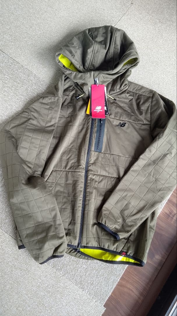 new balance 裏フリース スクエアキルト フルジップフーディー - メルカリ