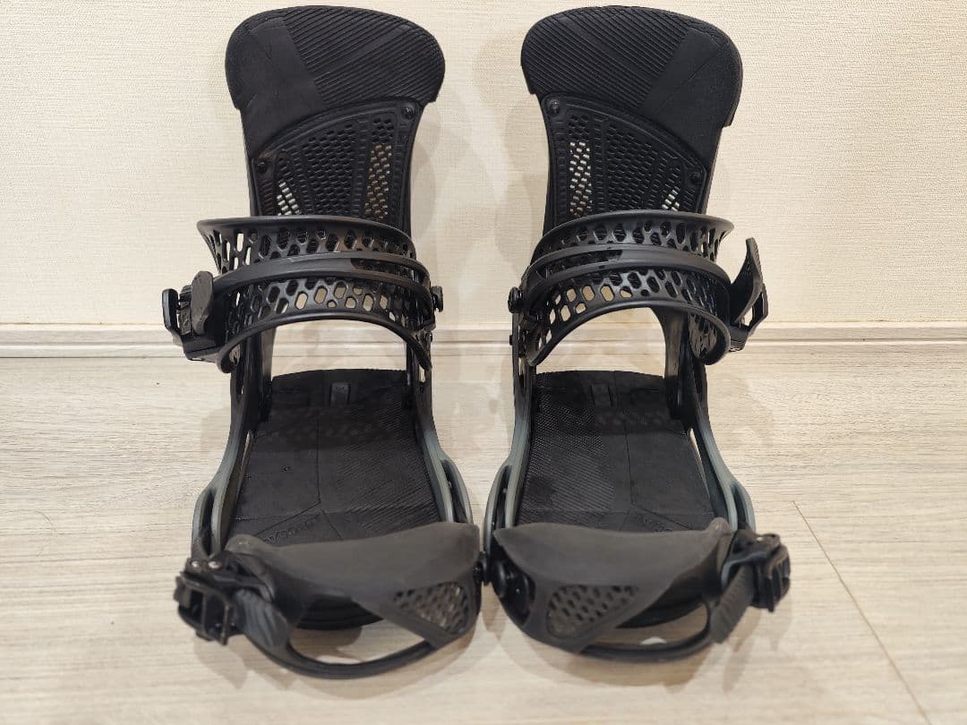 BURTON MALAVITA L ビンディングバインディングバートン