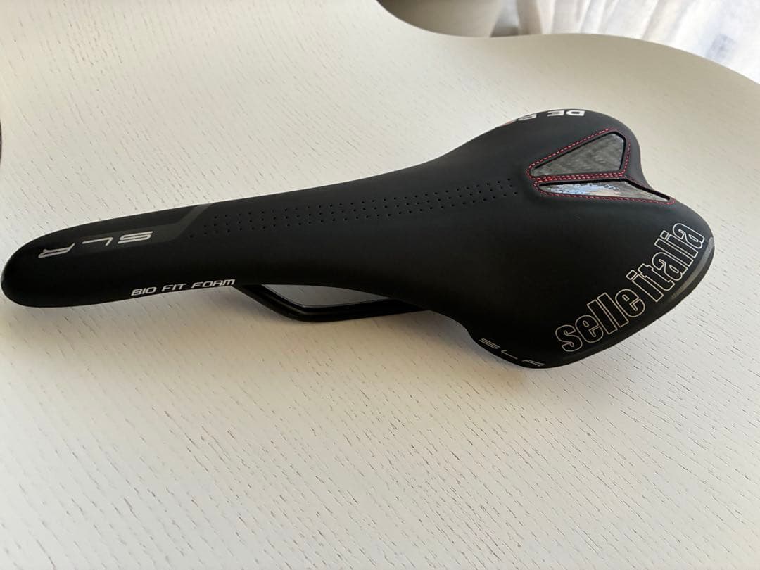 【未使用・美品】DE ROSA サドル　セライタリア　ロードバイク