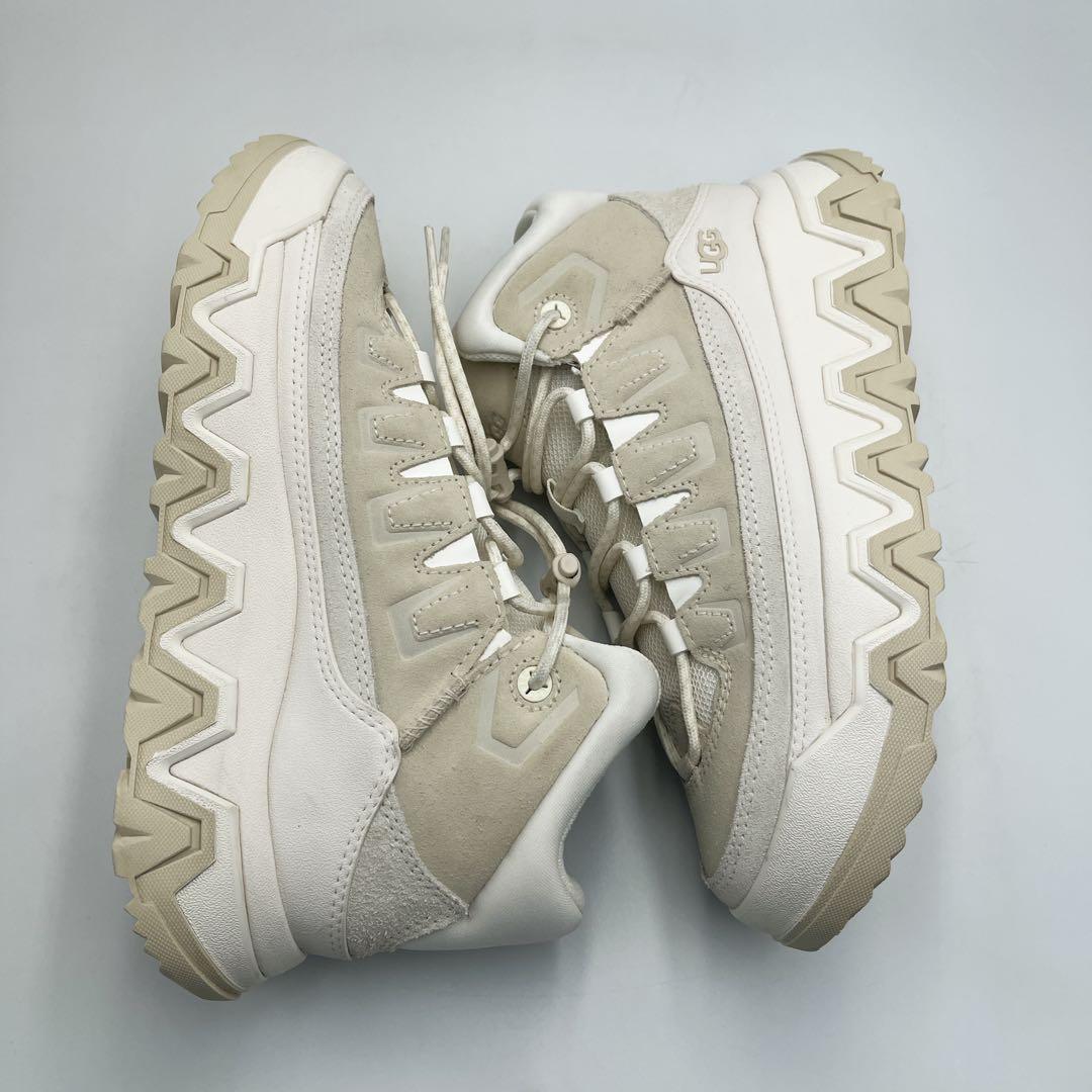 UGG CapTrail High 厚底【23.5cm】