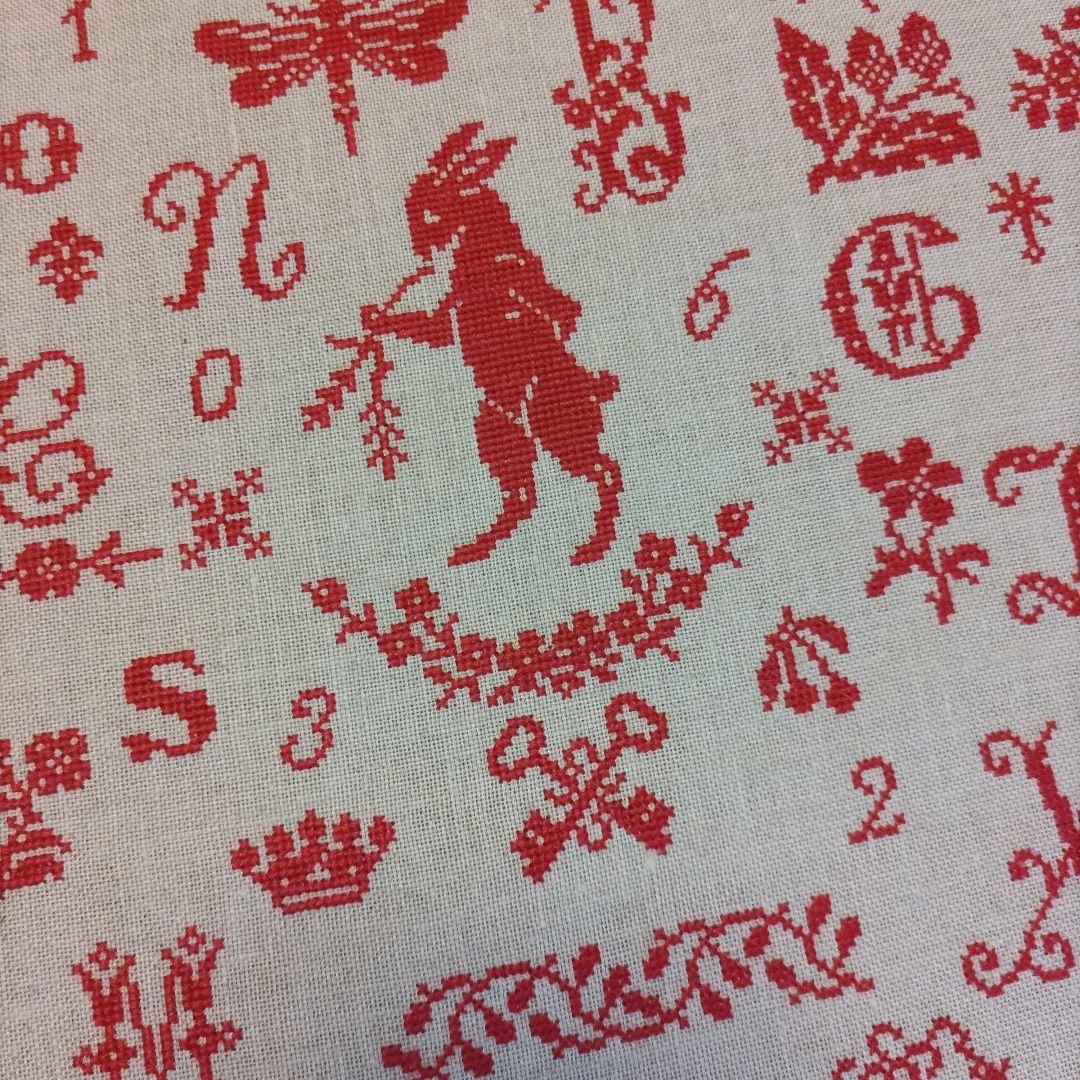 クロスステッチ完成品《フランス アンティークモチーフ》