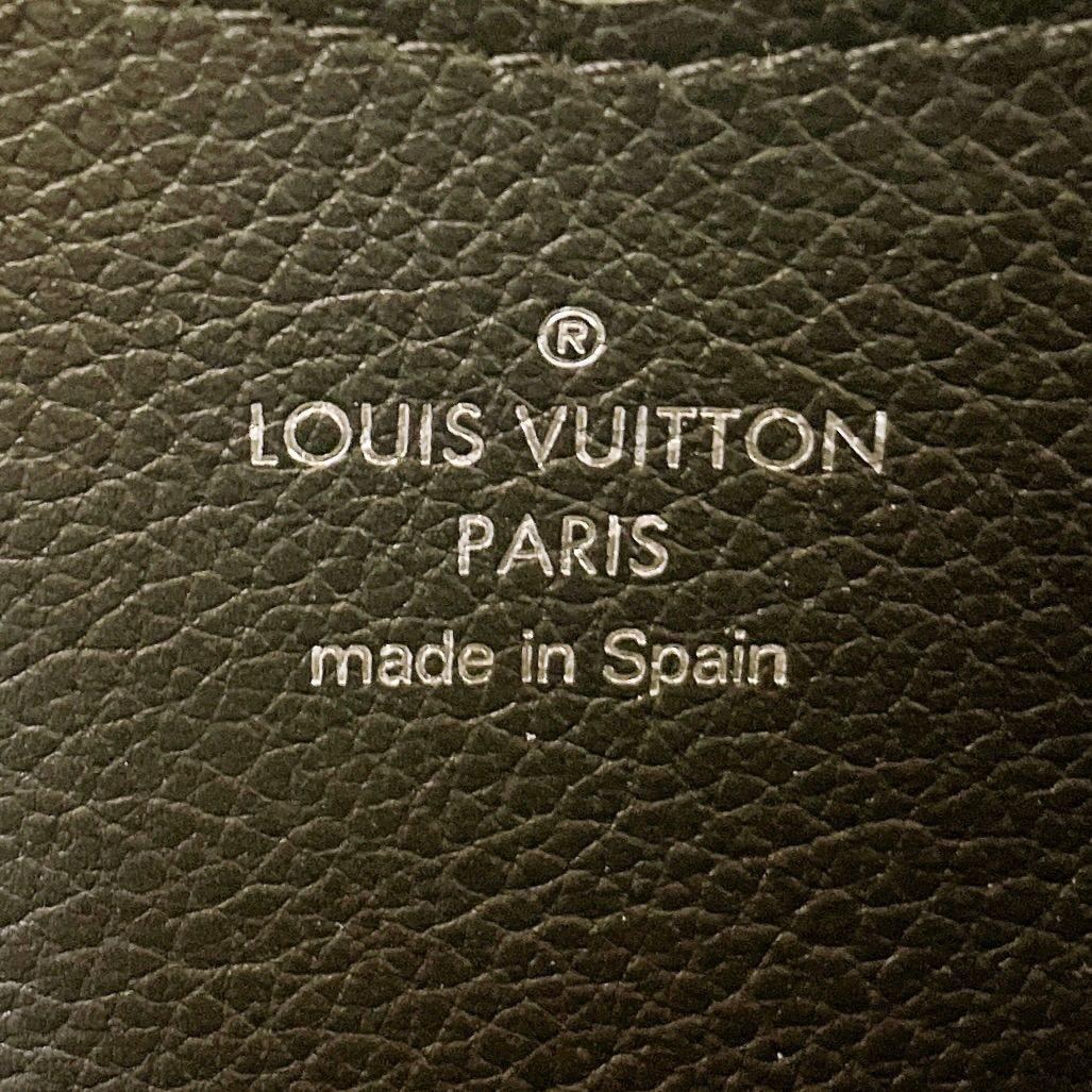 ルイヴィトン　ジッピーウォレット　 ロックミー　ノワール　長財布　M62622