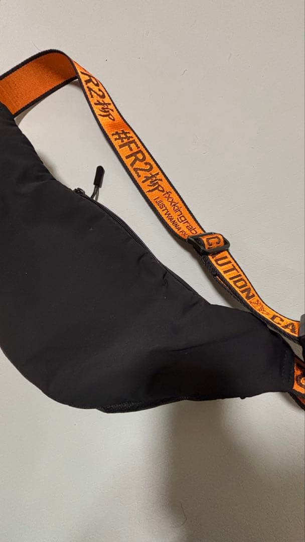 #FR2 ウエストポーチ 金沢限定 柳デザイン 希少 ブラック × オレンジ