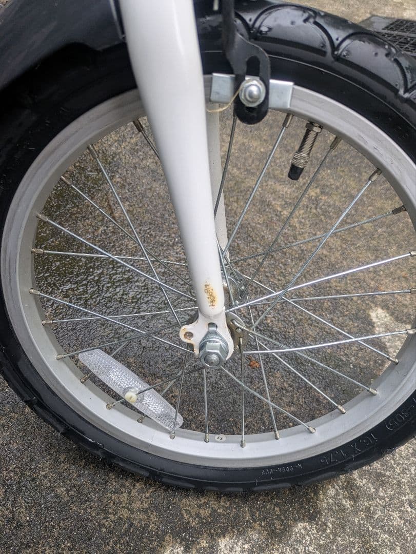 はじめ様専用】TRAVIS 折りたたみ自転車 ホワイト 16インチ