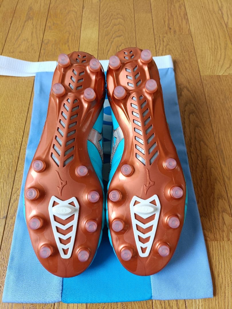 【新品未使用】ミズノ モレリアネオ3ジャパン アズールブルー 27.5cm