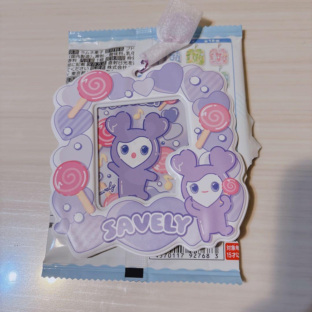 TWICE LOVELYS カードホルダー サナ サブリー - メルカリ