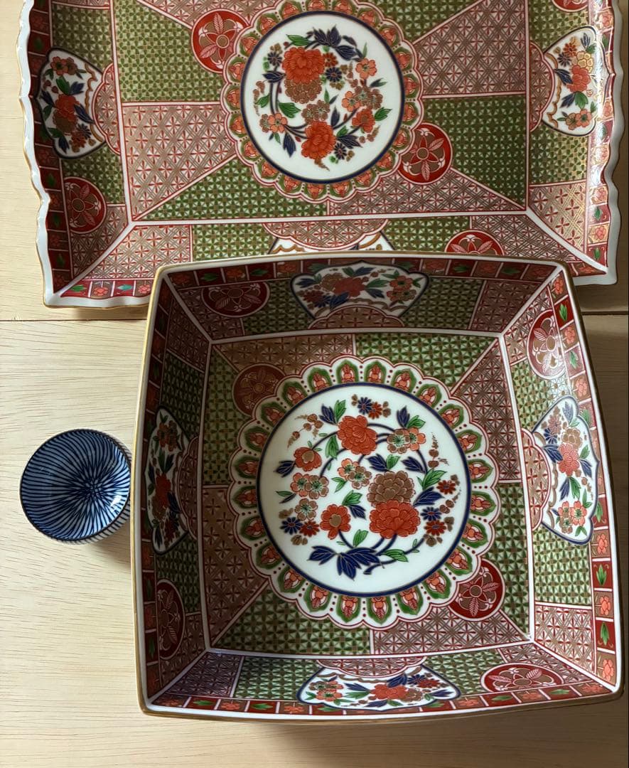 有田焼 みの焼 龍峰 金彩 角皿 大皿 2点セット お正月のおせち