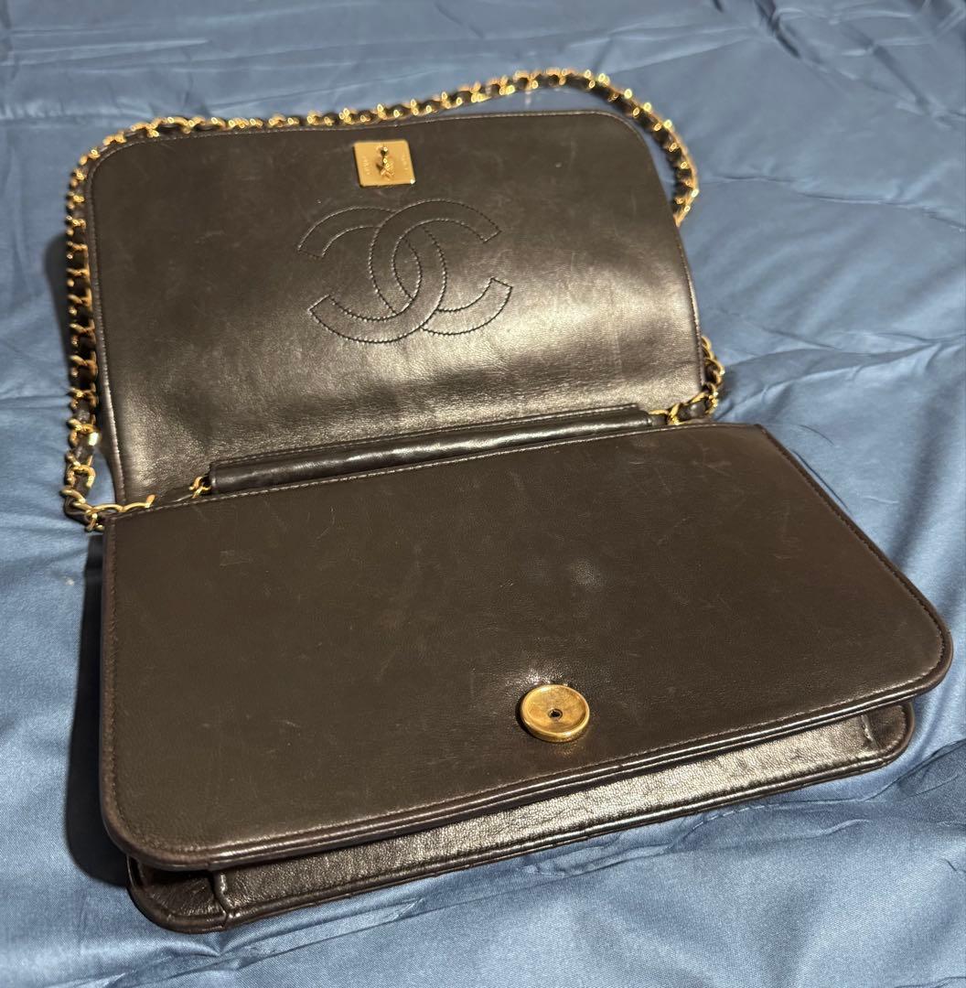 CHANEL マトラッセ ラムスキン ショルダーバッグ