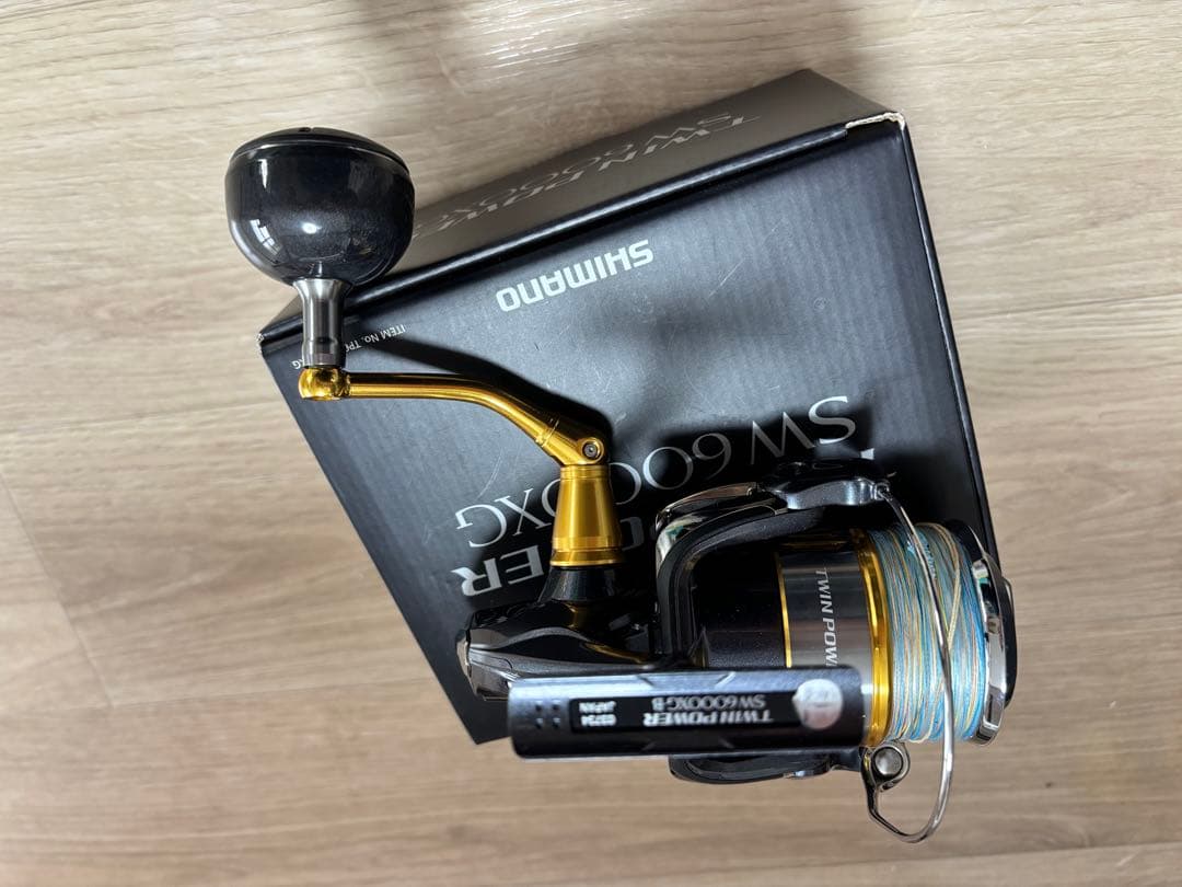 【美品】おまけ付きSHIMANO TWIN POWER sw6000xg