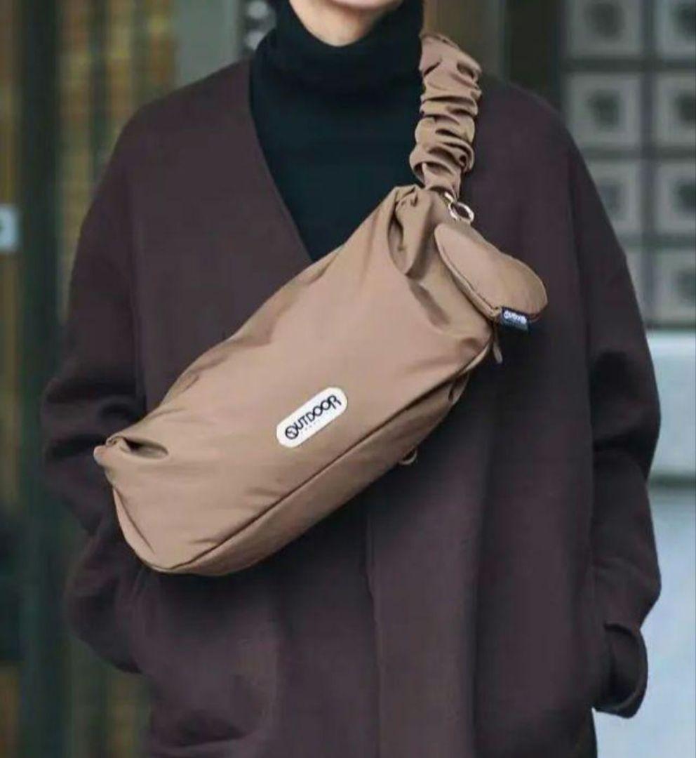 【新品未使用】OUTDOOR PRODUCTS　LEE100人隊別注ボディバッグ