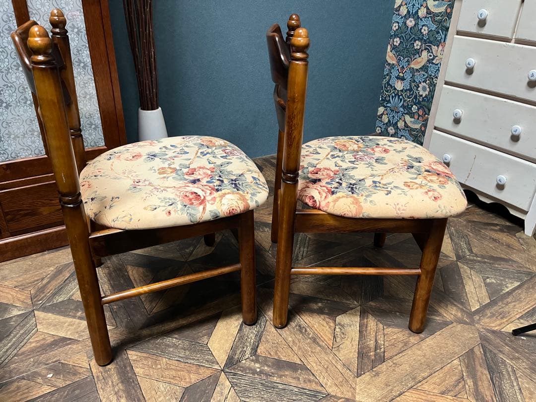 カリモク ダイニングチェア ② 花柄 椅子 セット インテリア 昭和レトロ