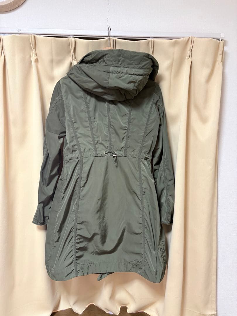 t*o様 美品 モンクレール ナイロン スプリングコート フリル OUTREME