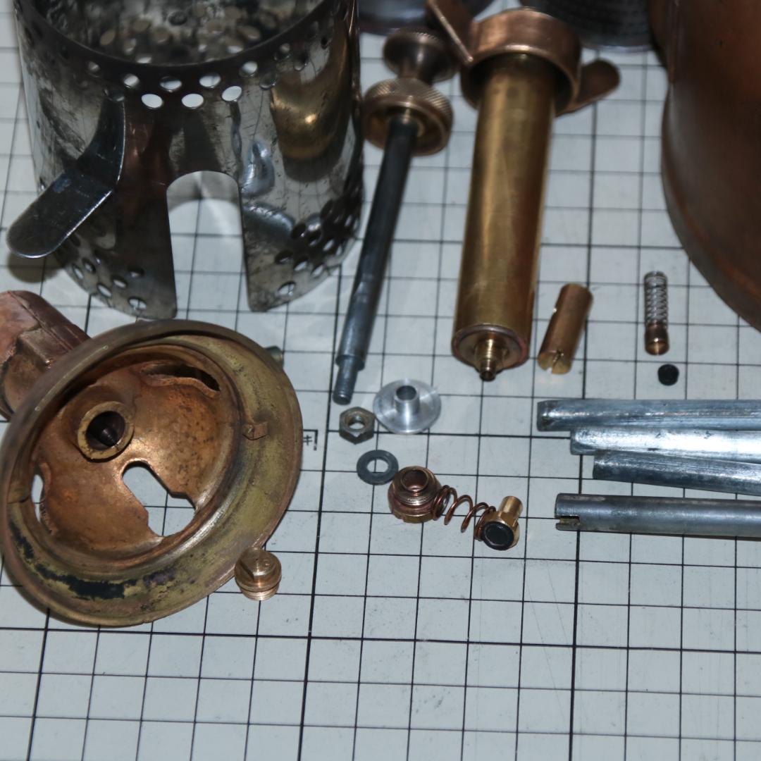 ホエーブス No.625　赤缶　大ブス　No.20