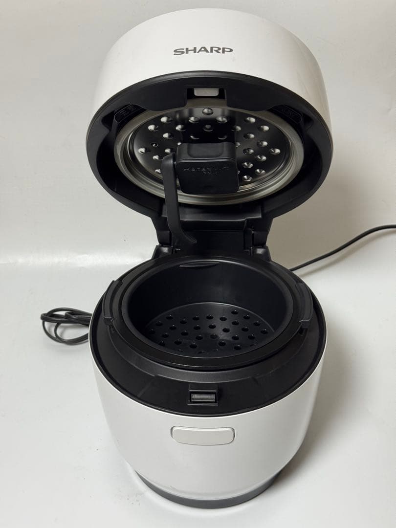 W*k様 『カレーシチューが劇的に美味しい』水なし自動調理鍋 SHARP HEA