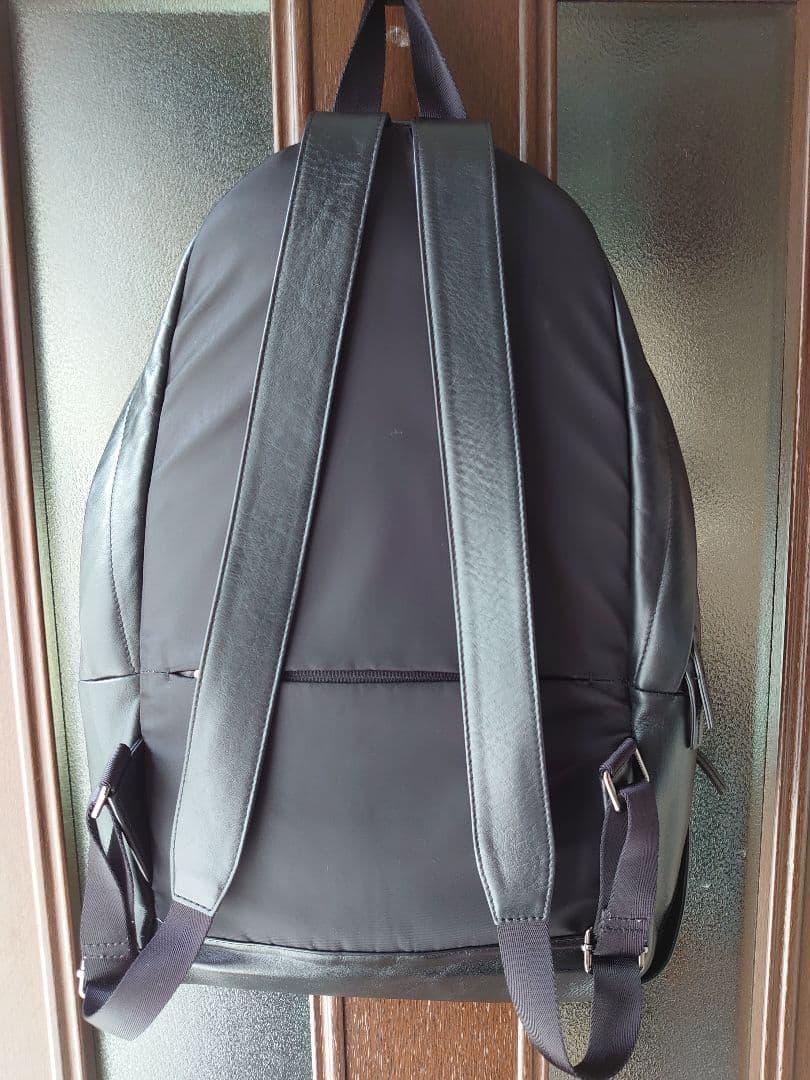 【美品】イアパピヨネのトップ＆サイドポケットリュック