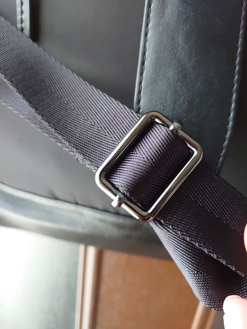 【美品】イアパピヨネのトップ＆サイドポケットリュック