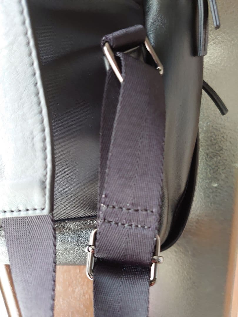 【美品】イアパピヨネのトップ＆サイドポケットリュック