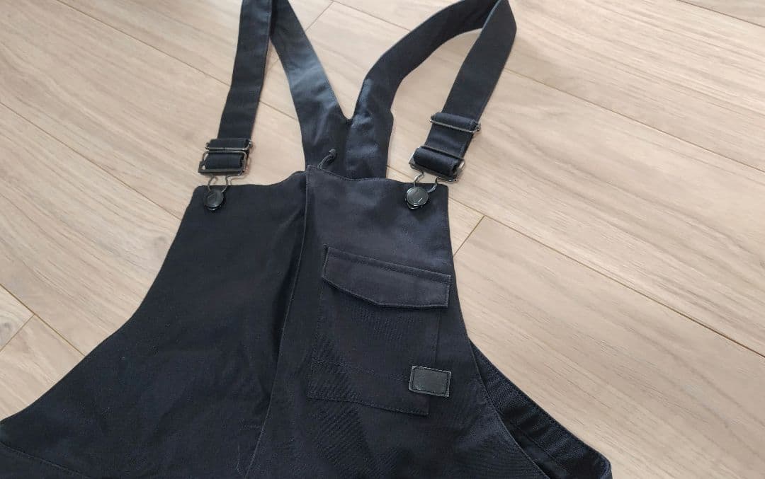 ボルコム（VOLCOM）レディースビブパンツ　Mサイズ