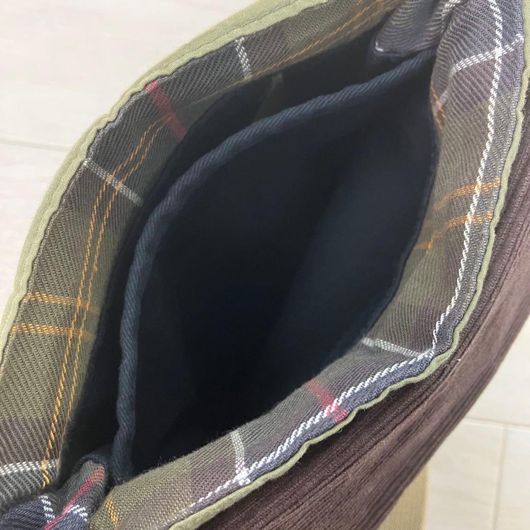 Barbour トランスポートクロスボディバッグ ショルダーバッグ 緑系