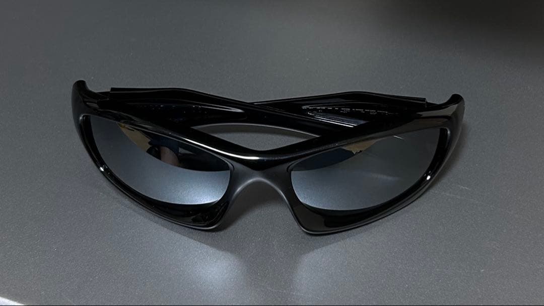 小物 oakley monster dog