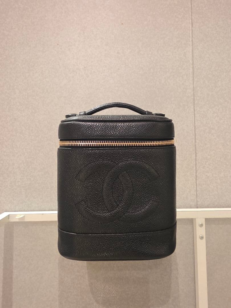 今月中限定値下げ CHANEL シャネル キャビアスキン バニティバッグ