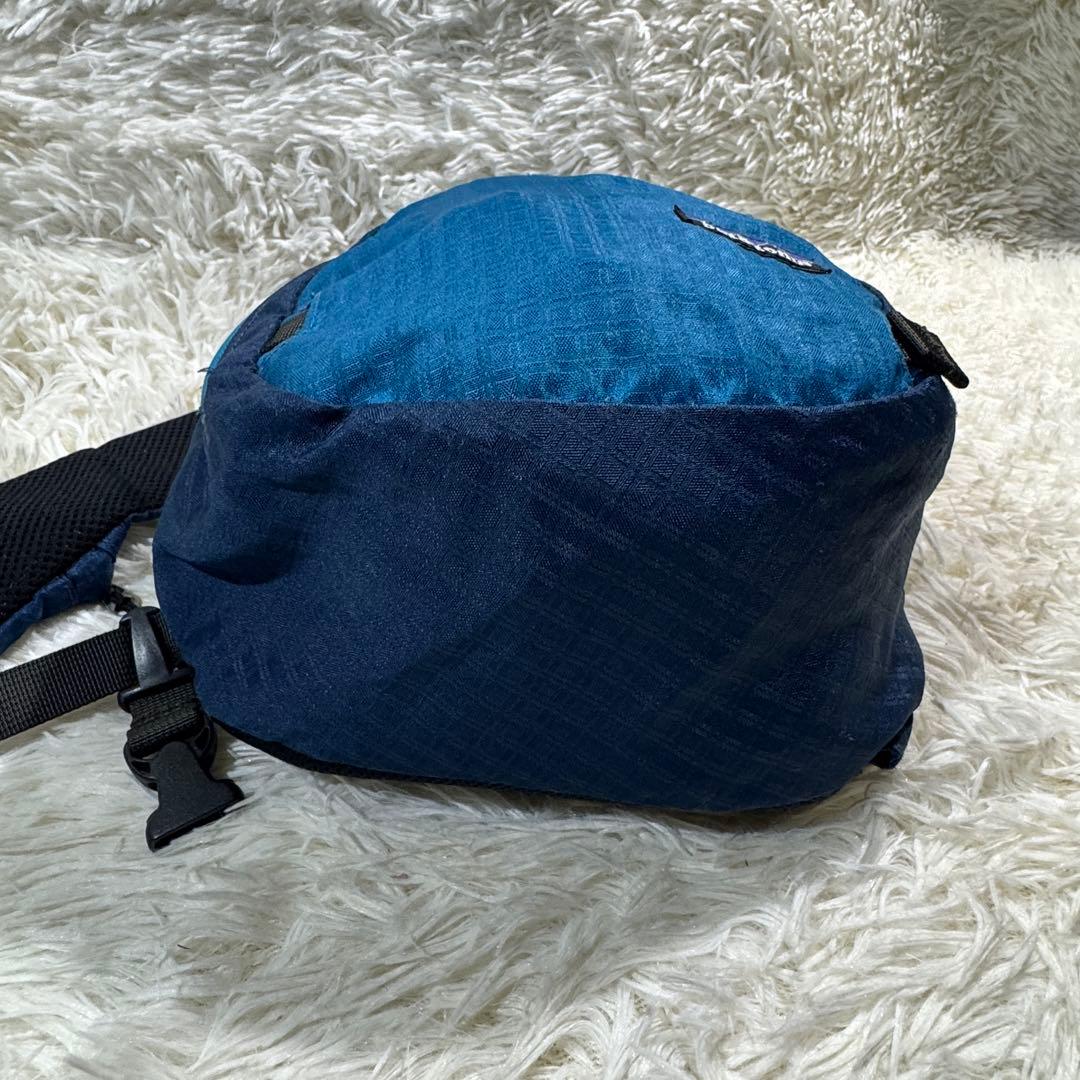 00s 廃盤 パタゴニア アトム スリングショルダーバッグ 斜め掛け Y2K