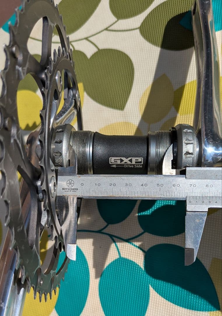 SRAM RIVAL クランクセット 170mm ボトムブラケット付き