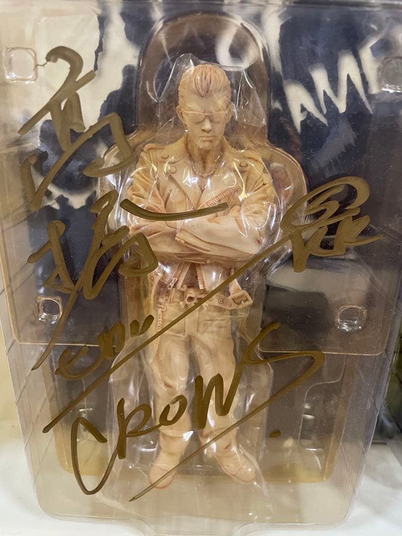 激レア クローズ 武田好誠 2体 非売品カラー版 サイン入り 黒ボア