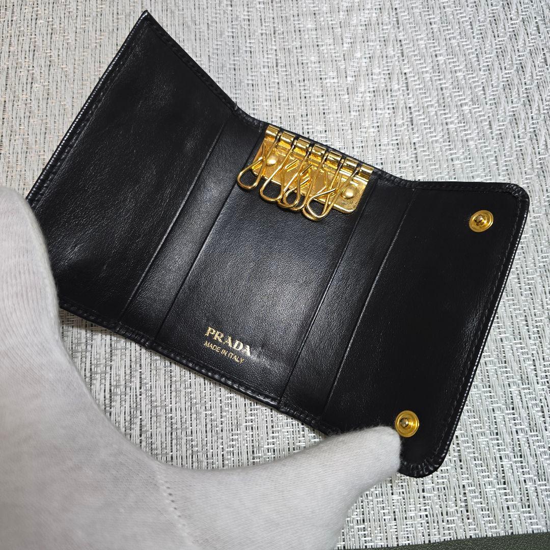 超美品　PRADA　プラダ　キーケース　6連　三角ロゴ　ヴィッテロムーブ　レザー