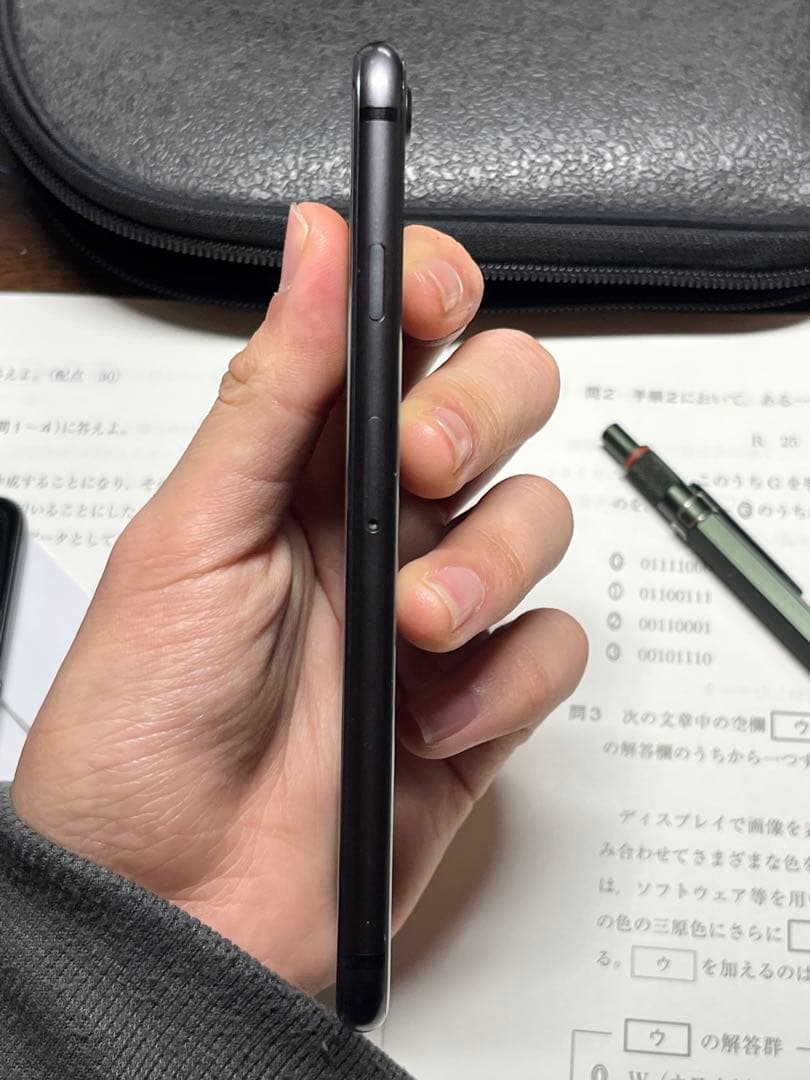 スマートフォン本体 Apple iPhone 8 256GB