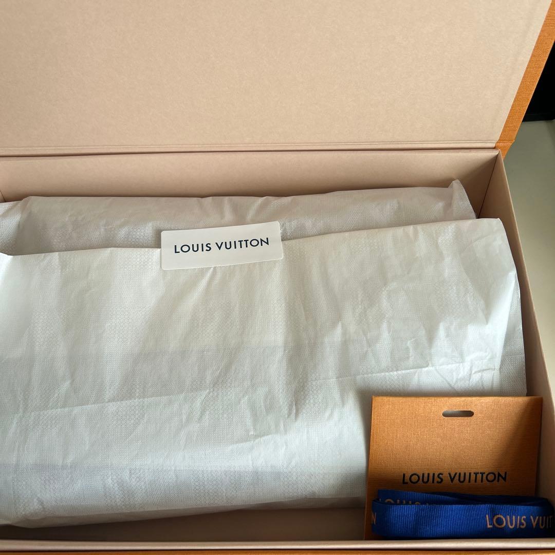 ルイヴィトン マフラー・オンリーLVミニケーブル新品未使用 - メルカリ