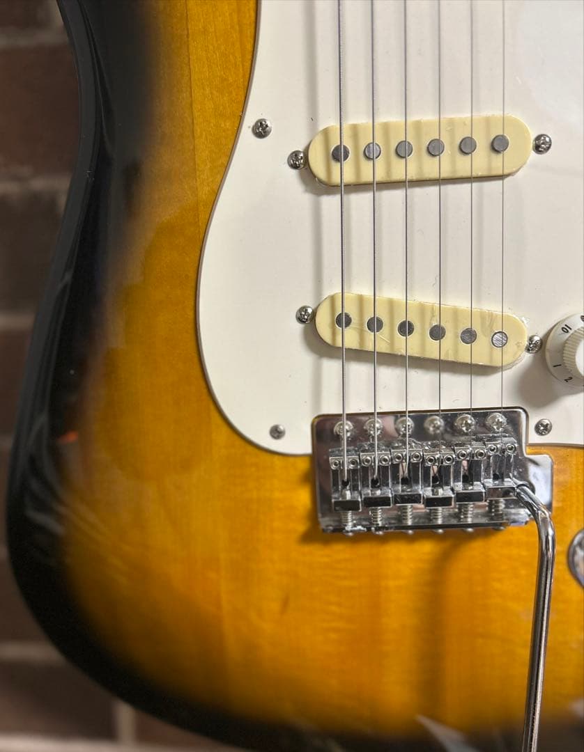 s*o様 早い人勝ち スクワイヤー ストラトキャスターリア、センター交換