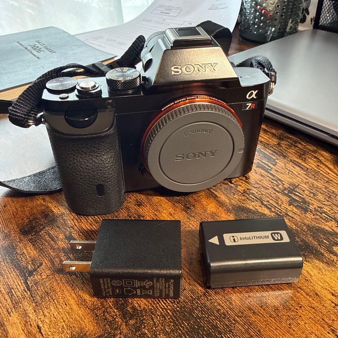 SONY α7R ミラーレス一眼カメラ