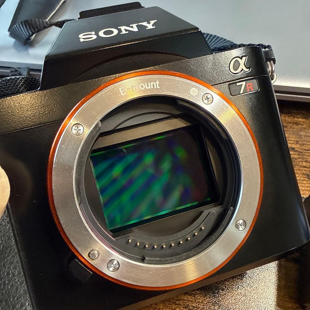 SONY α7R ミラーレス一眼カメラ