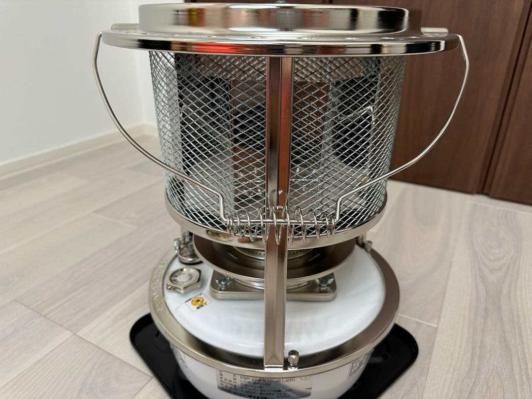 フジカハイペット　石油ストーブ　キャンプ　ホワイト　反射板付