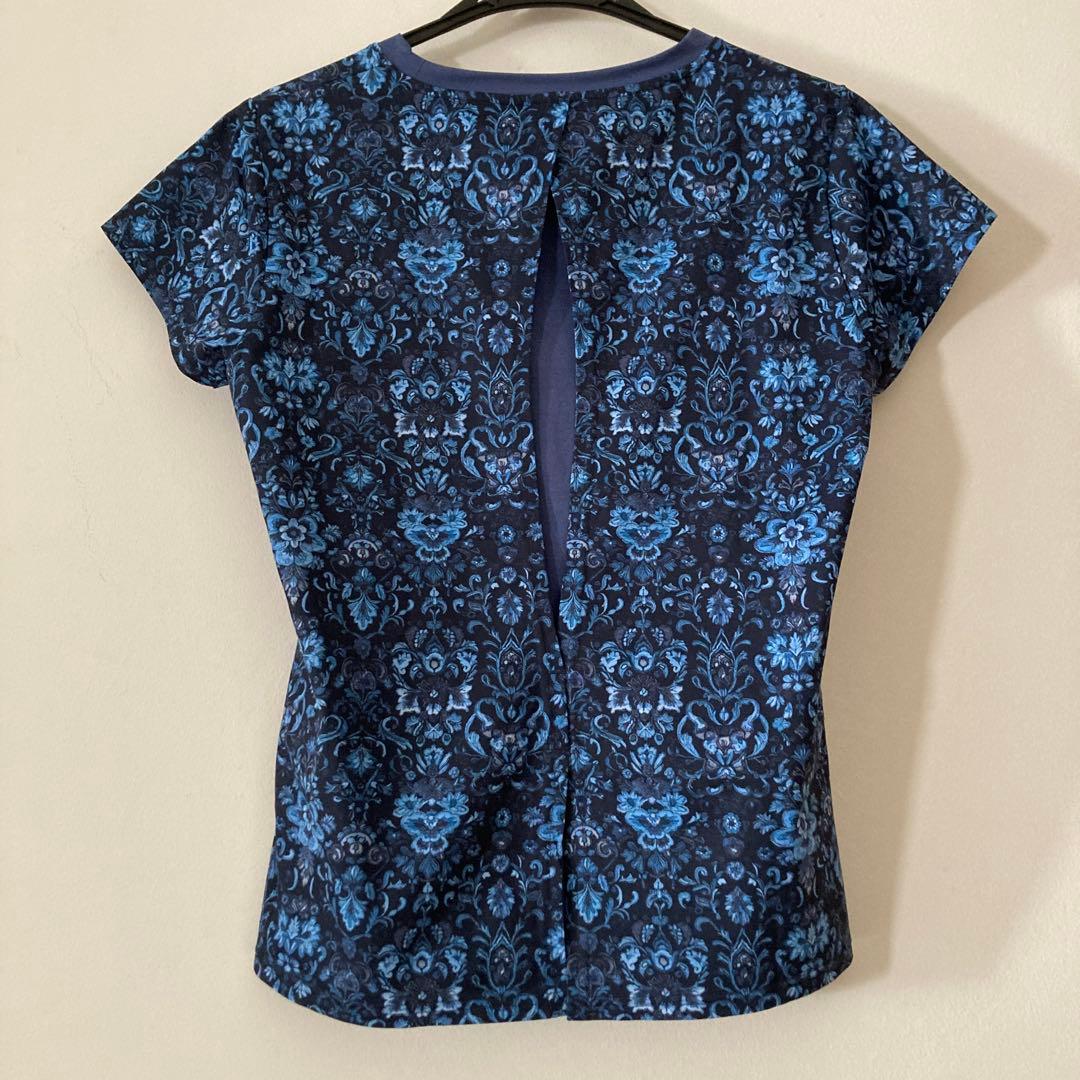 新品】Admiral ブルーフラワーパターン TシャツL