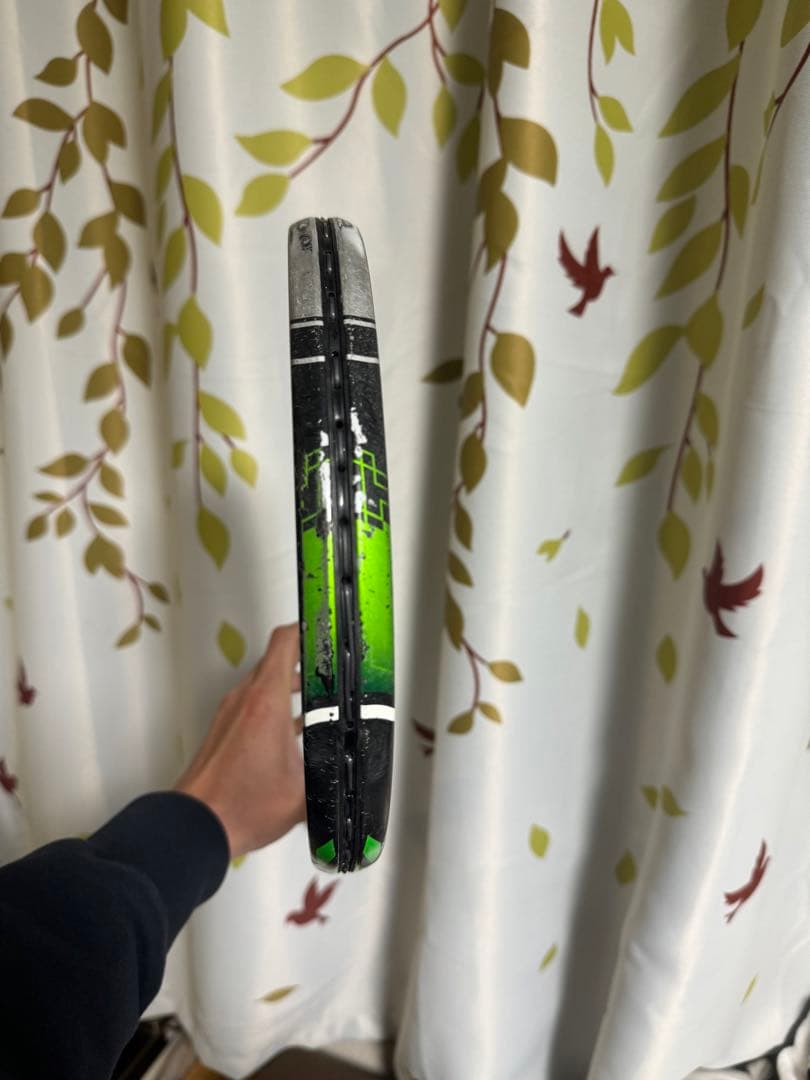 ヨネックス　レーザーラッシュ9v