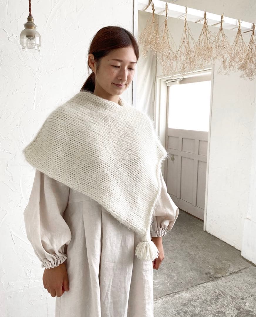 Kikonoニットポンチョ　ホワイト