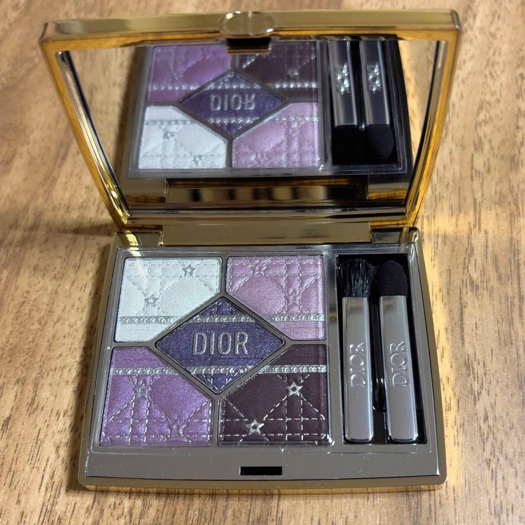 Dior ディオールショウ サンク クルール プラムパレード