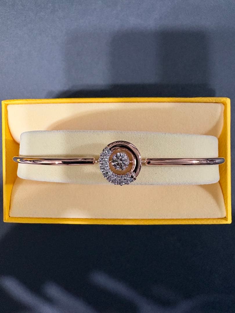 スワロフスキー装飾 ローズゴールドブレスレット